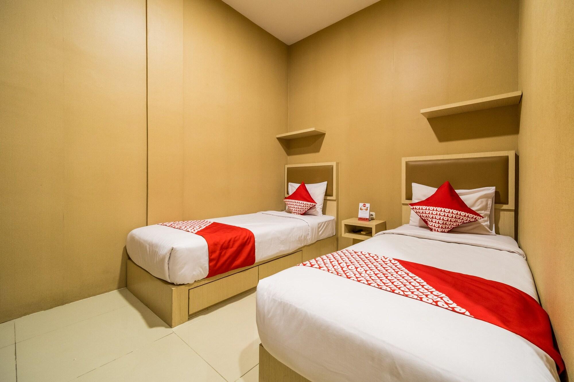 Oyo 279 Deli Homestay Medan Esterno foto
