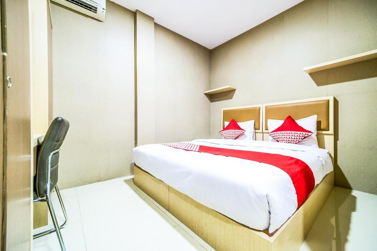 Oyo 279 Deli Homestay Medan Esterno foto